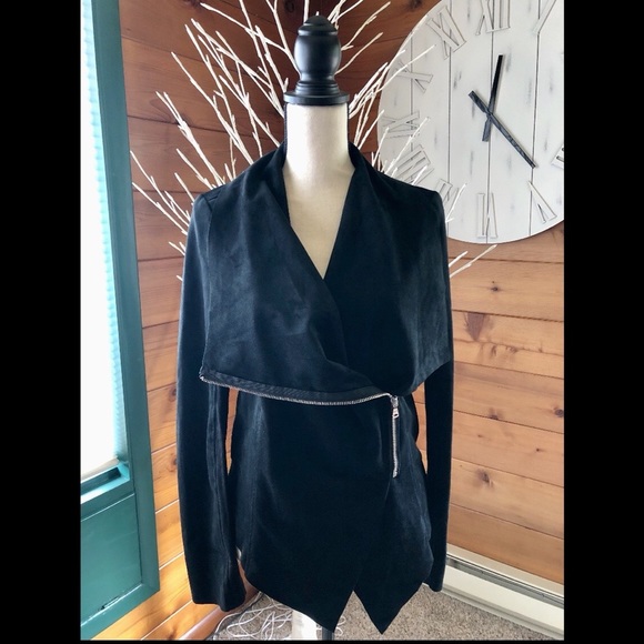 Vigoss Black Faux Suede Draped Collar Jacket - Picture 3 of 6